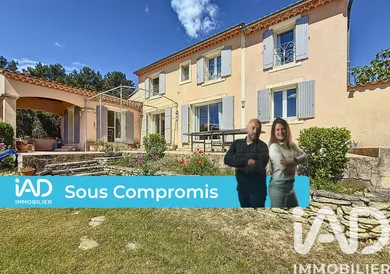 House in Eyragues (13630)