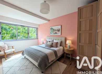 Apartment in Bordeaux (33000)