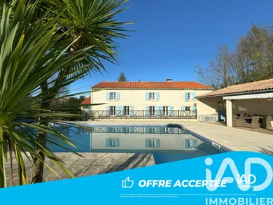 Longère à Sérigné (85200)