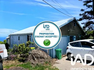 House in Saint-Pierre (97410)