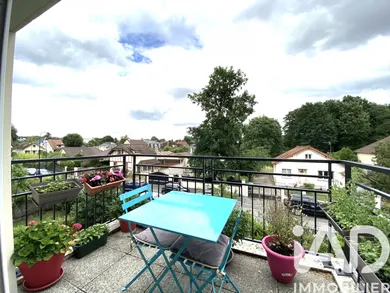 Apartment in Le Plessis-Trévise (94420)