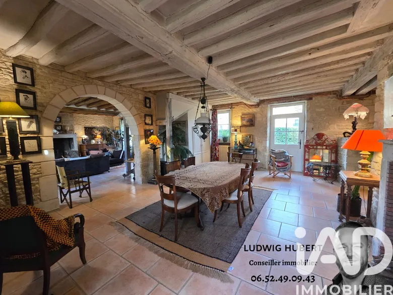 Maison 7 pièces 362 m² · à Boischampré · 362 m² · 390 000 €