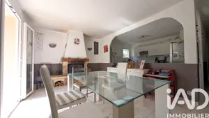 House in Saint-Savin (33920)