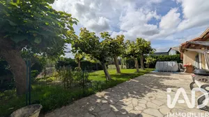 Maison à Saint-Savin (33920)