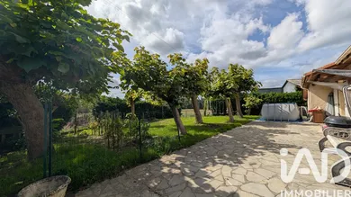 Maison à Saint-Savin (33920)