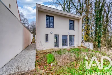 House in Villeneuve-sur-Bellot (77510)
