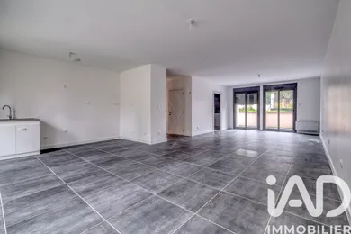 House in Villeneuve-sur-Bellot (77510)