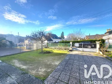 House in Mettray (37390)