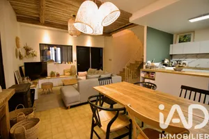 Maison de village à Pouzolles (34480)