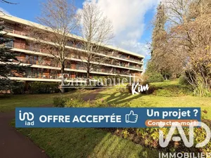 Apartment in Montmorency (95160)