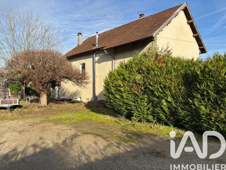 Maison 6 pièces 145 m² · à Saint-André-le-Gaz · 145,1 m² · 209 000 €
