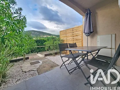 Appartement à Roquebrune-sur-Argens (83380)
