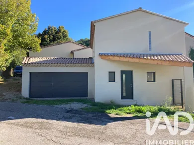 House in Entrechaux (84340)