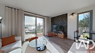 Apartment in Saint-Raphaël (83530)