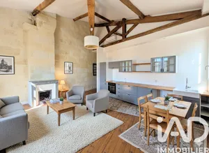 Apartment in Bordeaux (33800)