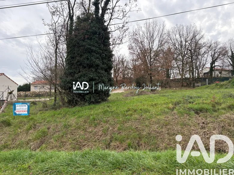 Terrain à bâtir à Lectoure (32700) · 35 000 €