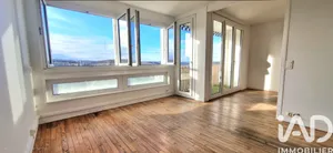 Apartment in Rueil-Malmaison (92500)