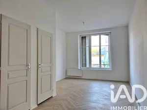 Appartement à Charleville-Mézières (08000)