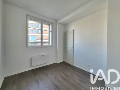 Appartement à Charleville-Mézières (08000)