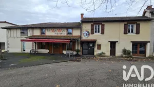 Immeuble à Maurs (15600)