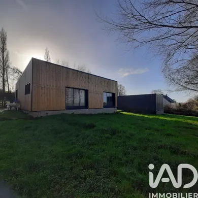 House in Saint-Hernin (29270)