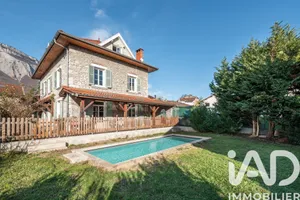 Maison à Montbonnot-Saint-Martin (38330)