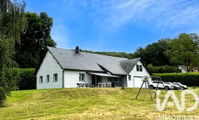 Architectural house in Saint-Gatien-des-Bois (14130)
