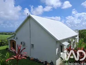 Traditional house in Saint-André (97440)