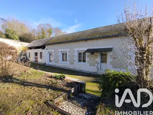 Traditional house in La Roche-Clermault (37500)