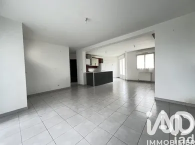 Townhouse in Cérans-Foulletourte (72330)