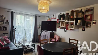 Apartment in Osny (95520)