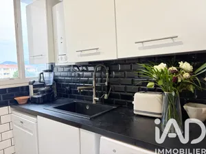 Appartement à Fréjus (83600)