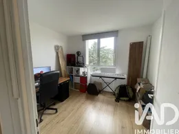 Apartment in Caluire-et-Cuire (69300)