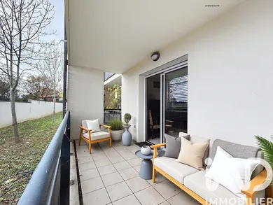 Apartment in Saint-Jean (31240)