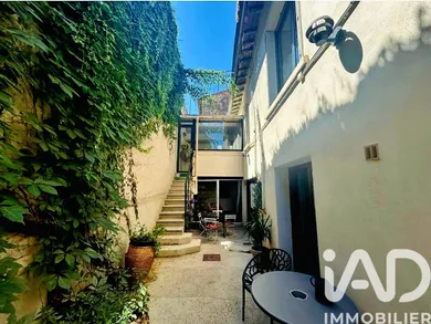 Townhouse in Avignon (84000)