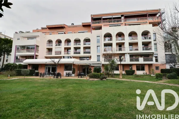 Vente appartement à Marseille (13008) : appartement 1 pièce 9 m² — 8