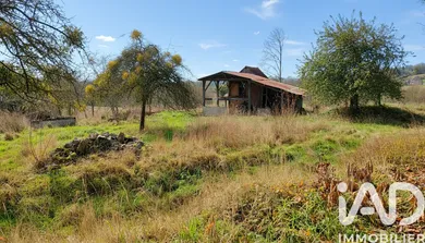 Maison de campagne à Isigny-le-Buat (50540)