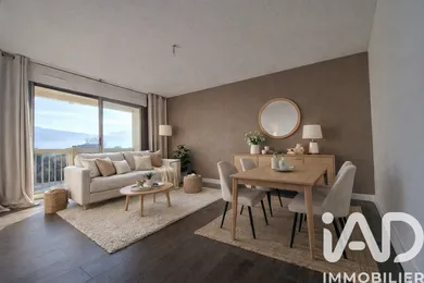 Apartment in Grenoble (38100)
