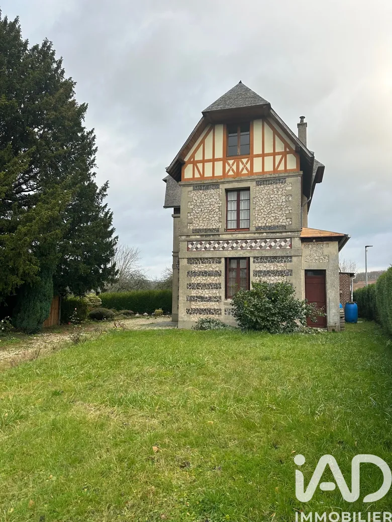 Maison 8 pièces 186 m² · à Épouville · 186 m² · 380 000 €