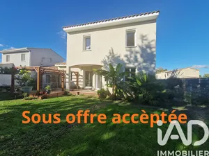 Maison traditionnelle à Saint-Laurent-des-Arbres (30126)