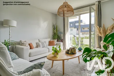 Apartment in Chatou (78400)