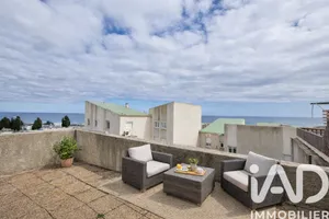 Apartment in Bastia (20600)