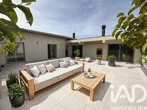 Apartment in Floirac (33270)