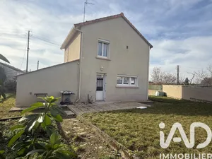 House in Parthenay (79200)