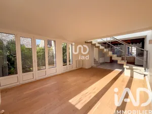 Maison traditionnelle à Feucherolles (78810)