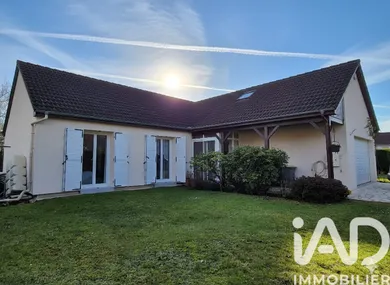 House in Rubelles (77950)