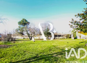 Building plot in Saucats (33650)