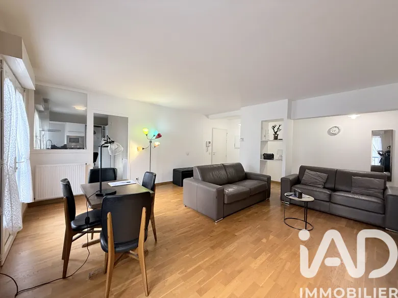 Appartement 3 pièces 77 m² · à Enghien-les-Bains · 77 m² · 379 000 €