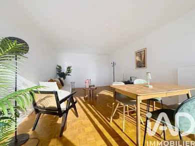 Apartment in Bordeaux (33000)