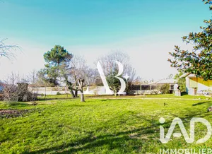 Terrain à bâtir à Saucats (33650)